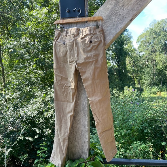 American Eagle Flex Chinos - Picture 6 of 7
